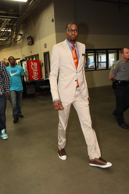 射正率暴跌+机会锐减！TA解析：萨拉赫进攻数据显著下滑（TA解读：萨拉赫进攻表现显著下滑——射门准星跳水、机会产出骤减）