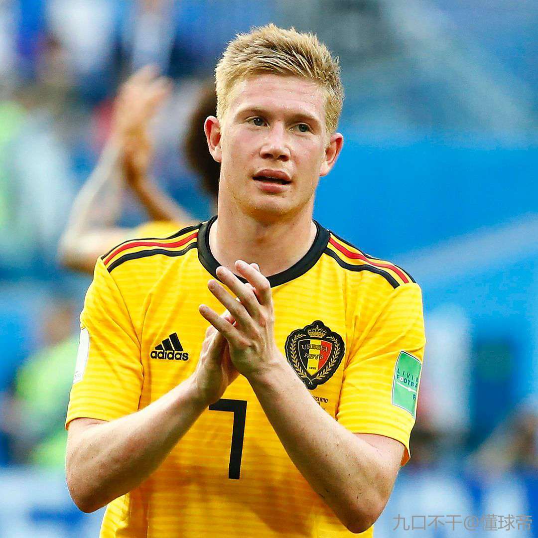 国内媒体：胖东来新店售卖梅西签名球衣，乔丹球衣售价13.8万（媒体称胖东来新店上架梅西签名球衣，乔丹球衣标价13.8万元）