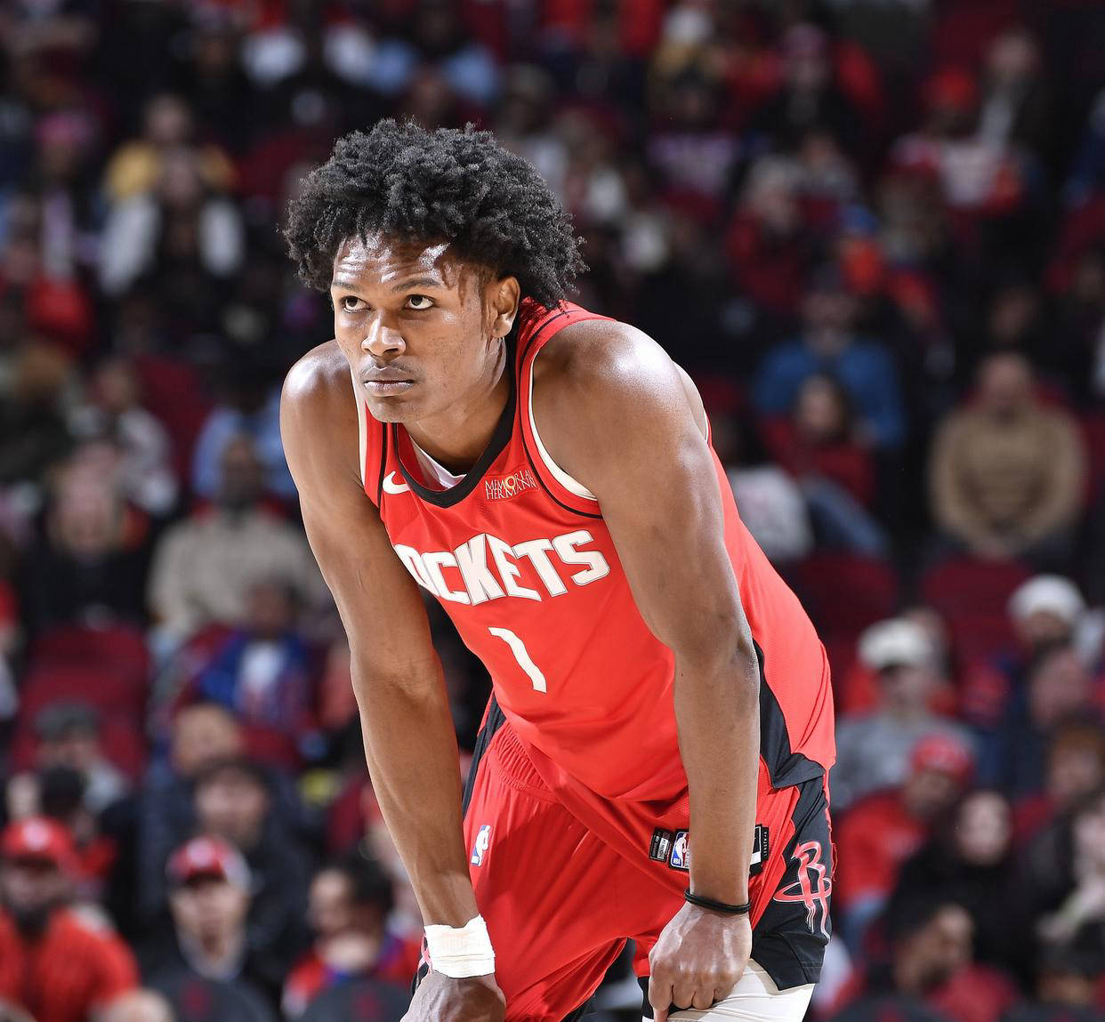 26岁广西球王，在质疑声中成为本土得分王（26岁广西球王逆风登顶本土得分王）