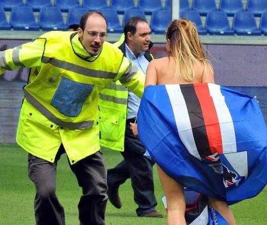 孔帕尼：控球是为了处于有利进攻位置；希望保护足球的创造力（孔帕尼：以控球抢占进攻先机 希望守护足球的创造力）