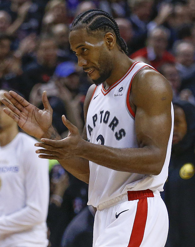 乌度卡明显不满连输弱旅！火记称52胜都不可接受 KD直言完全信任球队（连败弱旅令乌度卡不满，火记称52胜仍难接受，KD：我完全信任球队）